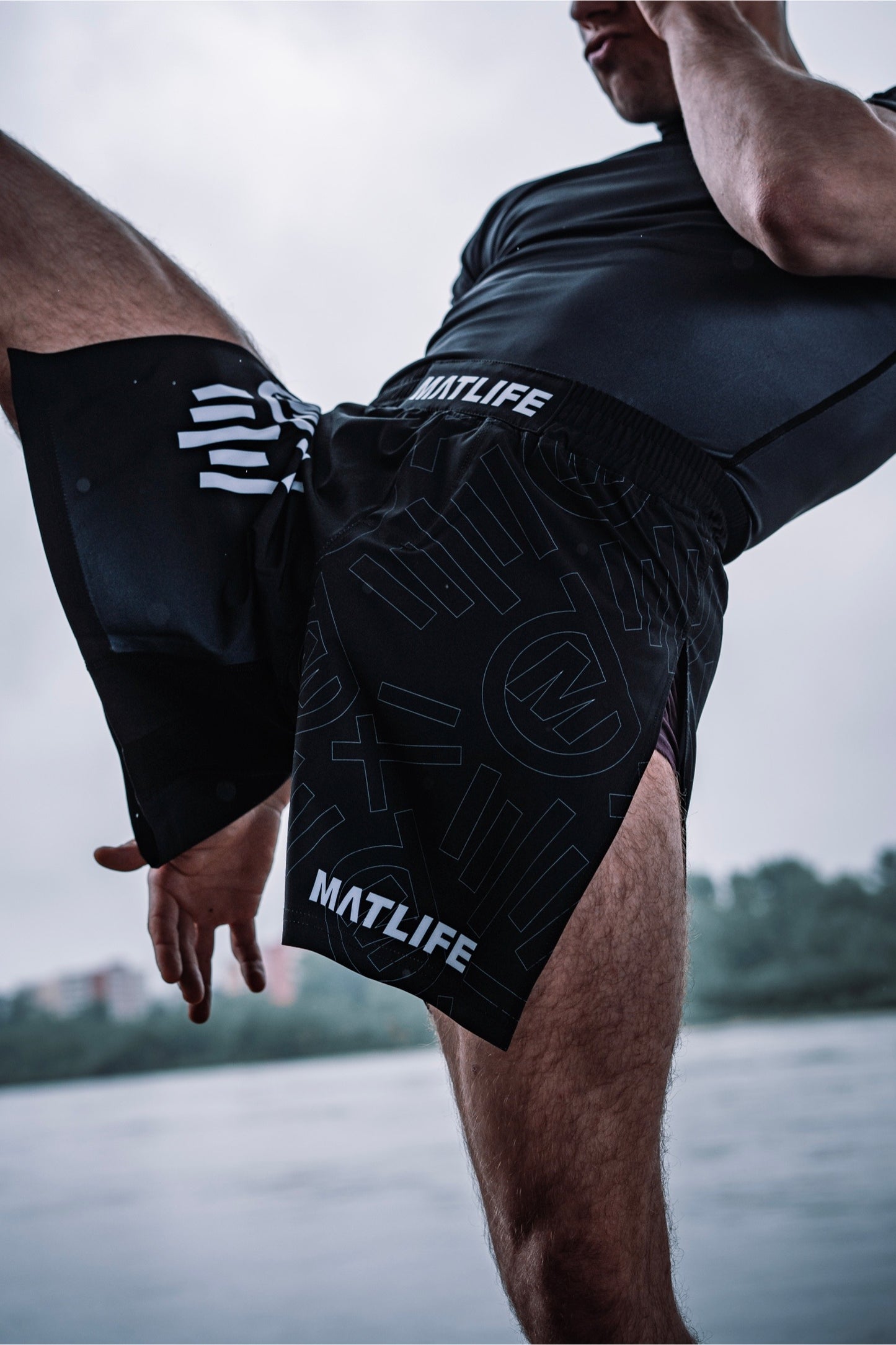 "SKULL" SHORTS